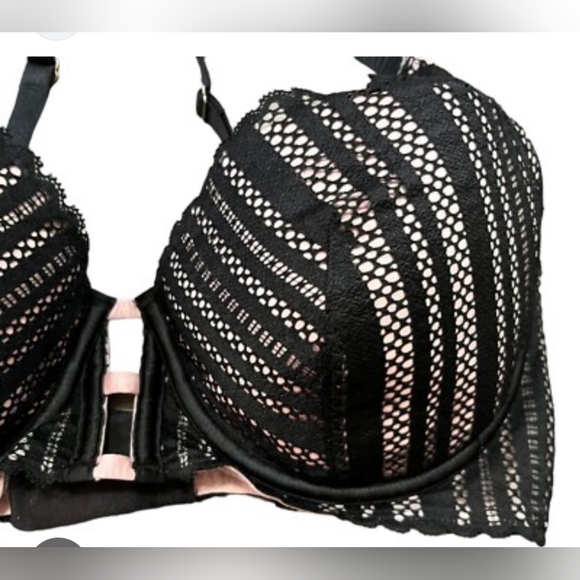 Victorias Secret Bra - Picture 2 of 5